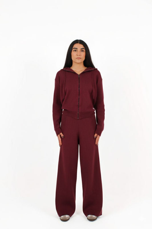 The Knit Edition Set in Burgundy